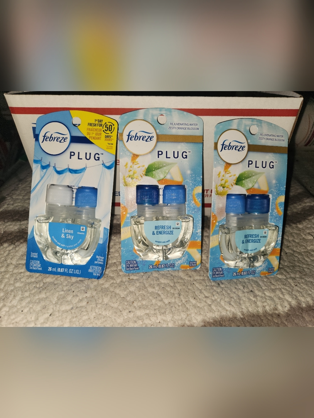 Febreze Plug Refill - Blue and Clear Refresh & Energize
